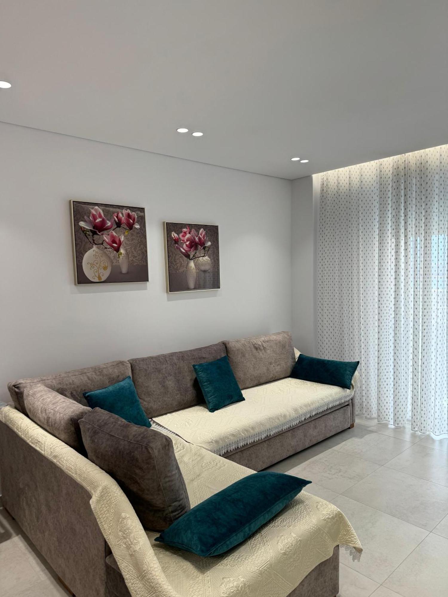 Alpha Lux Apartment Sarandë Exterior foto
